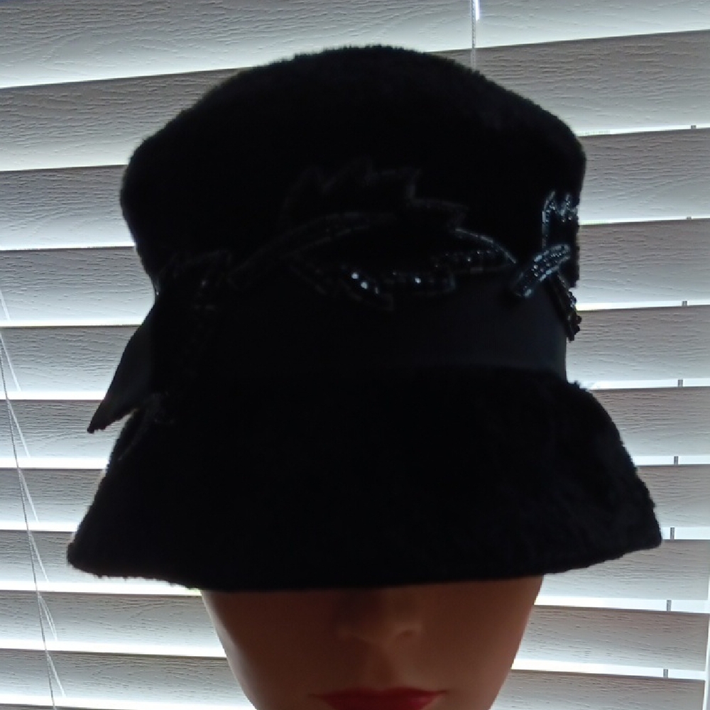 Vintage Elegant Black Women's Hat